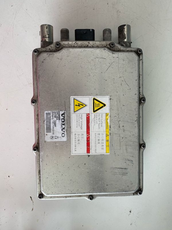 WhatsApp Image 2025-04-14 at